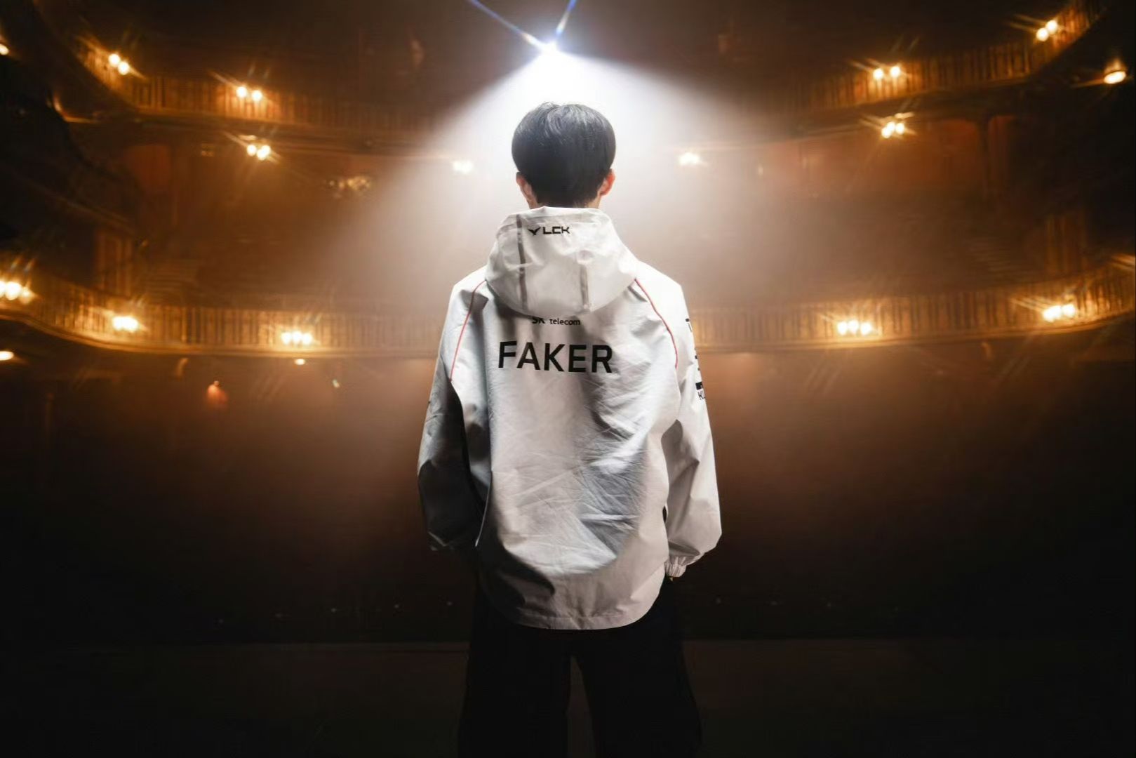 Midi 替换丑闻缠身的 YoU 在西来电竞